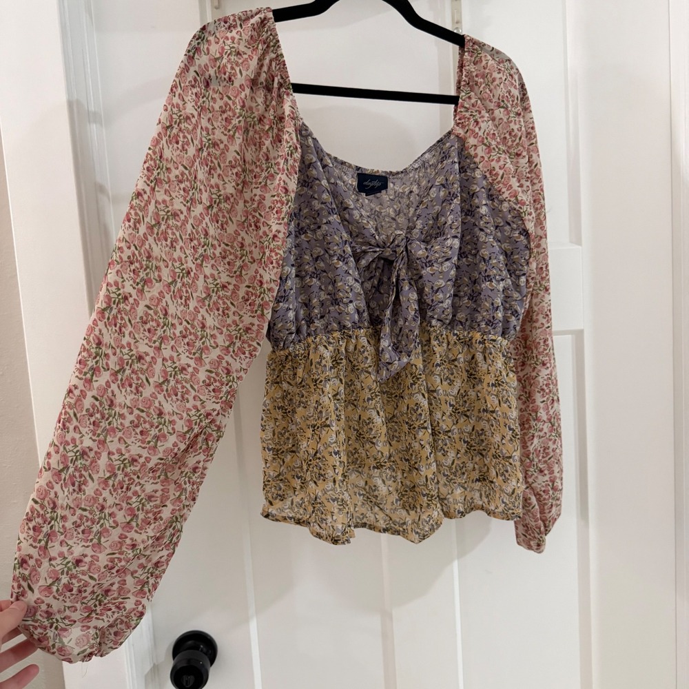 Daytrip Mixed Floral Tie Front Peplum Blouse Purple Yellow‎ Pink L Boho Whimsy